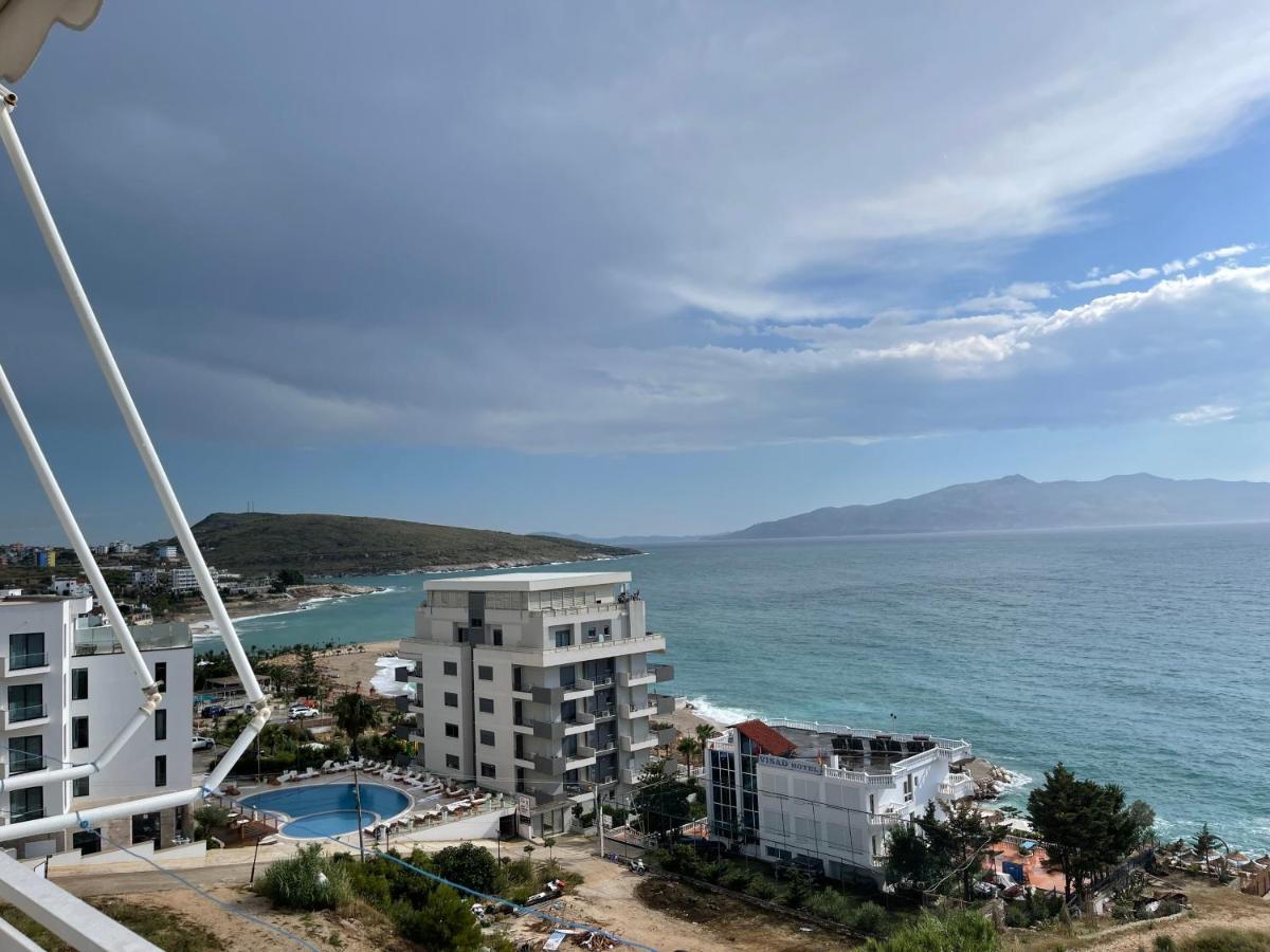 Sina Apartments Sarande Exterior photo